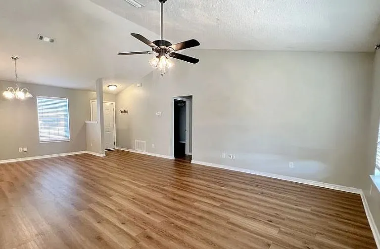 8907 Longmont Way — Photo 5