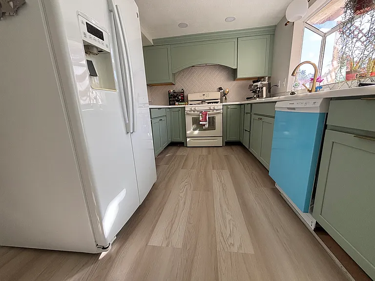 3317 Surfline Dr — Photo 8