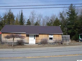 2121 State Highway 10, Caroga Lake, NY 12032