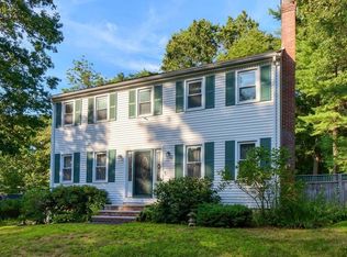 12 Lupine Ln, Billerica, MA 01821