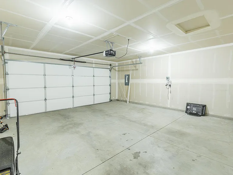 2 car garage
