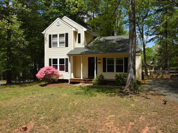 1 Hatchechubee Rd, Palmyra, VA 22963