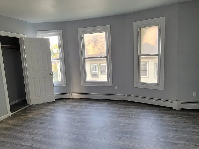 118 Warrenton Ave #2 — Photo 3