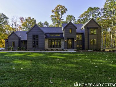 15654 River Trce, West Olive, MI, 49460