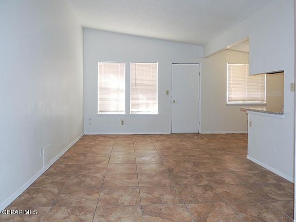 2nd image of 2211 Lake Omega St