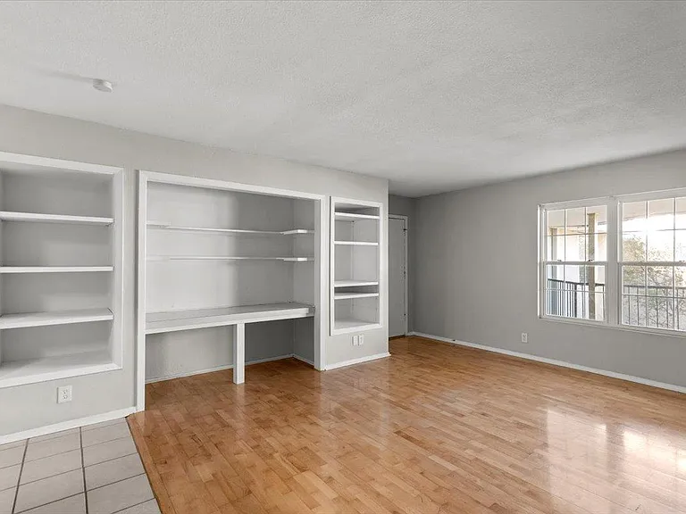 910 Duncan Ln #57 — Photo 5