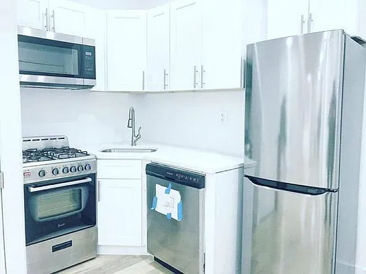 Rented by Lang Realty LLC | media 19