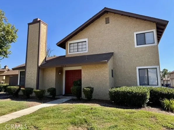 2810 Oak Creek Dr Unit E, Ontario, CA 91761