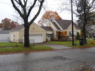 1582 Evergreen Ave, Akron, OH 44301