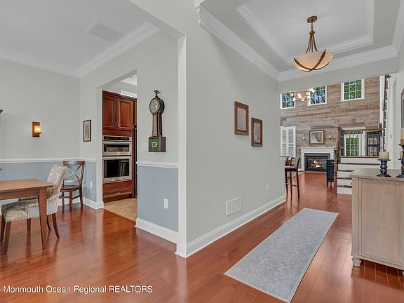 4th image of 304 Dorn Drive