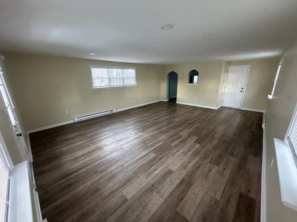 3986 Penn Ave #2, Reading, PA 19608