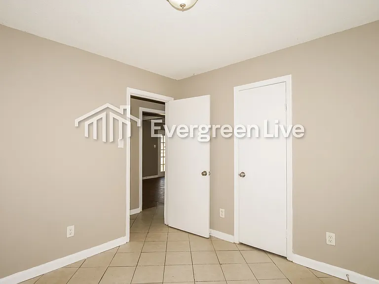 3460 Meier Dr — Photo 5