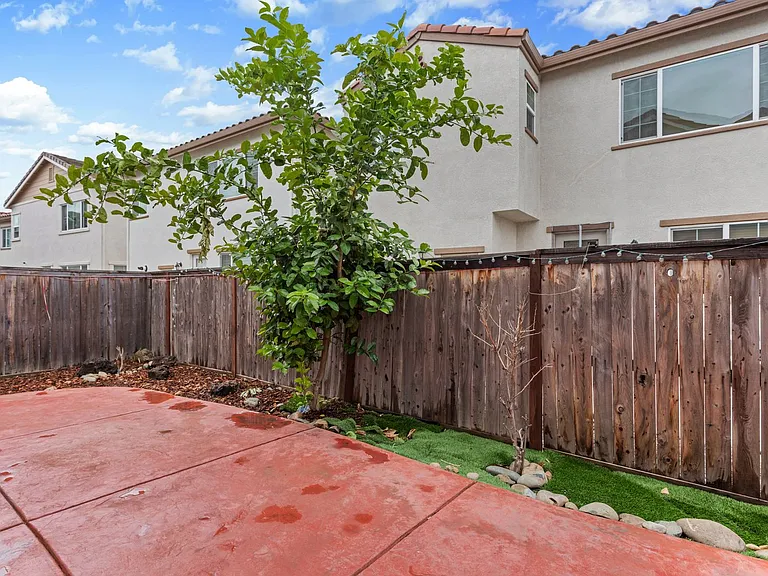 3234 Havisham Way — Photo 24