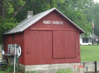 7487 E Harbor Rd, Marblehead, OH 43440