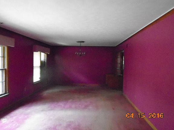 Additional Living Room