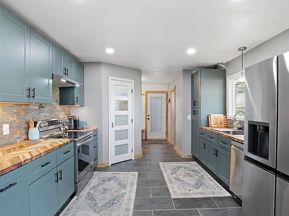 3rd image of 27108 E Blanchard Loop Rd