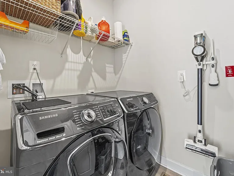12384 Azure Ln — Photo 25