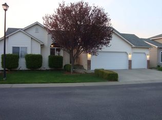 19115 E Riverwalk Ln, Greenacres, WA 99016