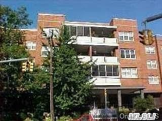 1st image of 1 Kensington #Ph24