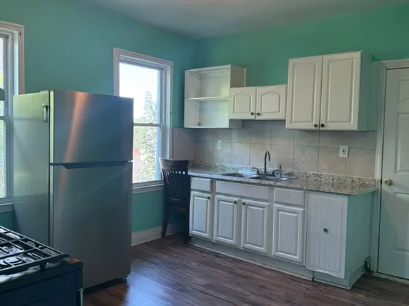 1698 North Ave, Bridgeport, CT