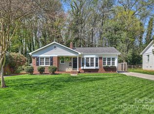 1045 Dresden Dr W, Charlotte, NC 28205