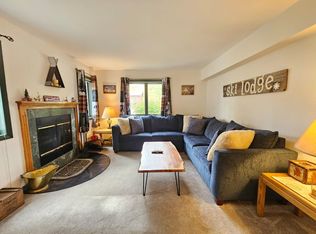 Mountaineer, Dover, VT 05356