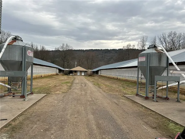 14549 Harkey Valley Rd, Dardanelle, AR 72834