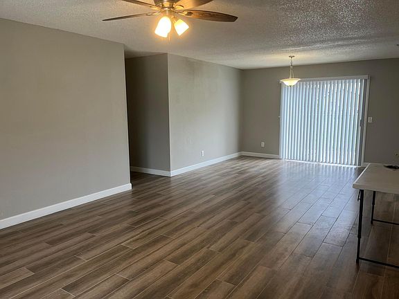 3rd image of 2122 SE Heathwood Circle