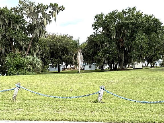 5th image of 1973 N LAKE REEDY BOULEVARD