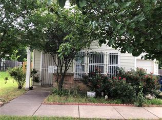 1708 Red Cloud Dr, Dallas, TX 75217
