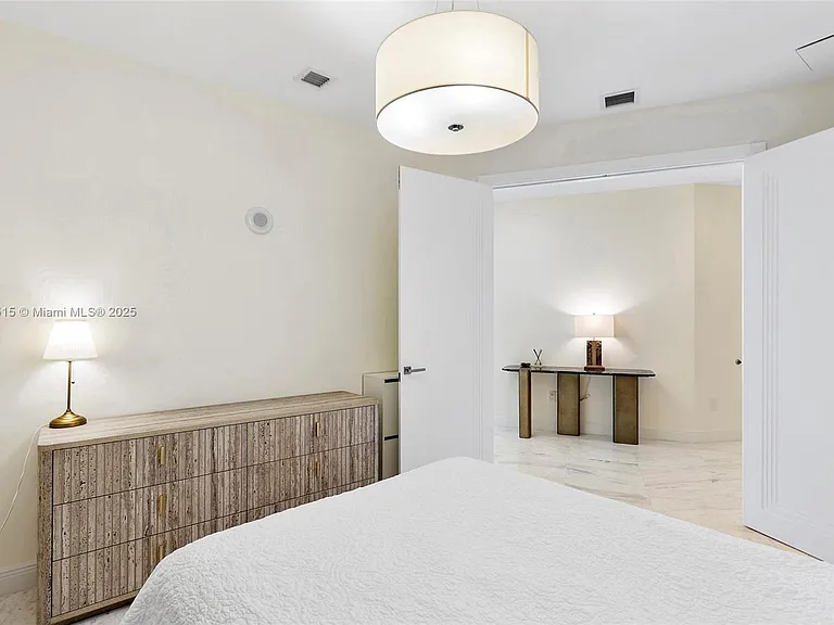 16001 Collins Ave #3507 — Photo 34
