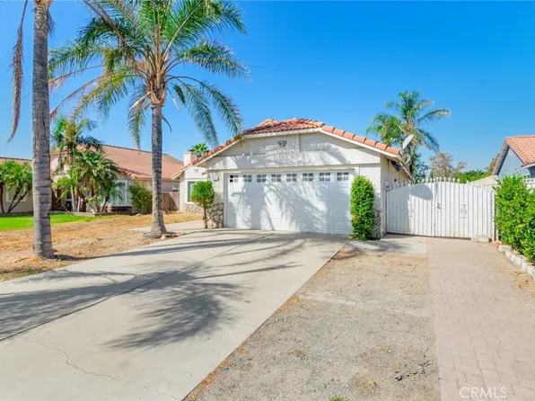 8344 Bermuda Ct, Fontana, CA 92335