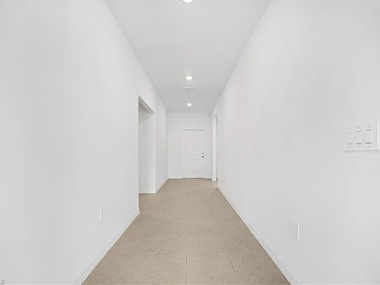 17158 Pompeii Way — Photo 30