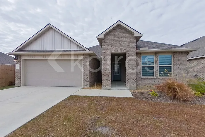 122 Santiago Ct — Photo 1