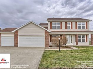 4608 Copper Ridge Rd, Champaign, IL 61822