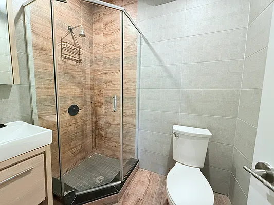 Rented by Doorway NYC, LLC | media 17