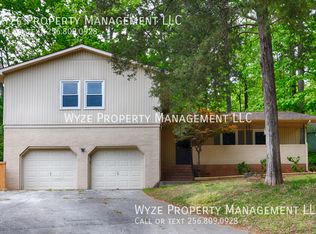 11311 Mountaincrest Dr SE, Huntsville, AL 35803