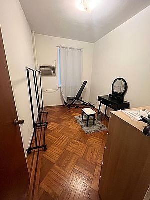 5th image of 23-44 Crescent St #1A