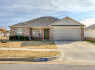 1414 Chert Cir, Noble, OK 73068