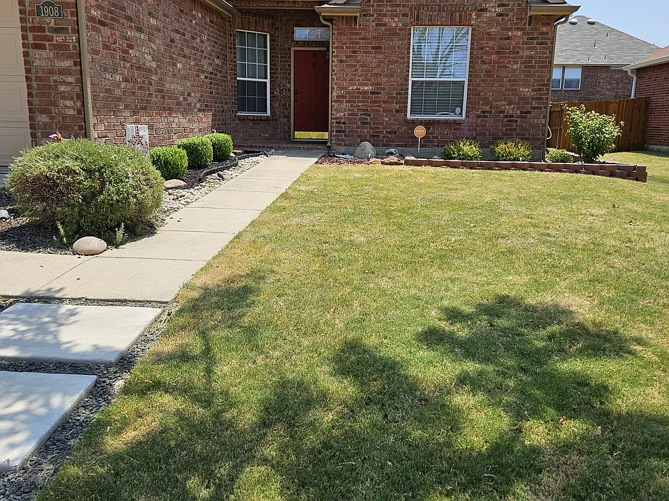 1908 Juniper Dr