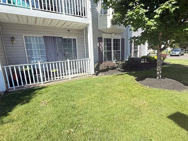 481 Witney Ct — Photo 1