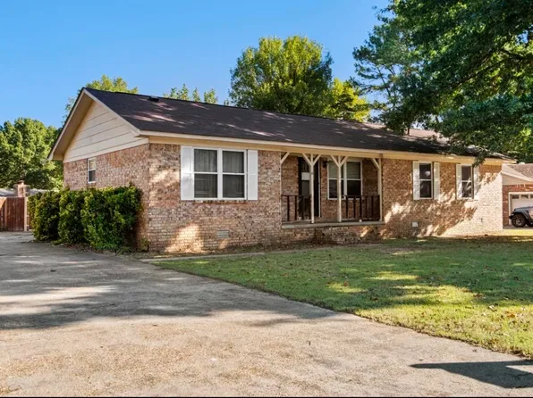 6 Whippoorwill Dr, Searcy, AR 72143