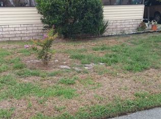 924 Larkfield Dr, Deland, FL 32724