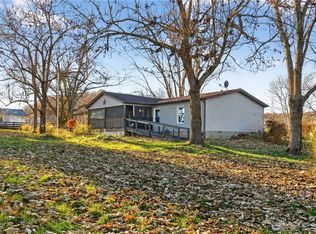 1590 Hamburg Rd SW, Lancaster, OH 43130