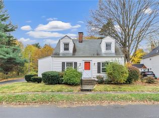 85 Ford St, Hamden, CT 06517