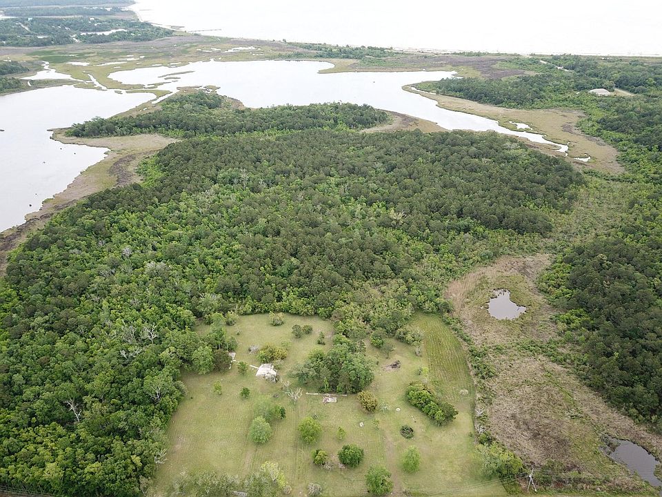 1st image of 0 Lakeshore Rd