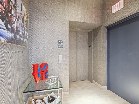 2nd image of 2020 N Bayshore Dr APT 3903