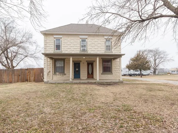 6160 S Gypsum Valley Rd, Gypsum, KS 67448