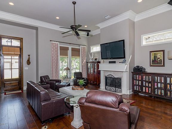 4th image of 207 Ardenwood Dr