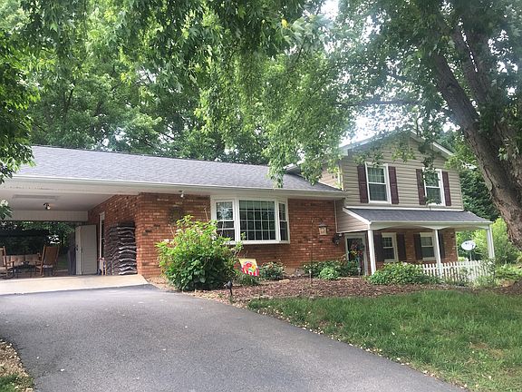 2nd image of 2905 Jeffery Dr